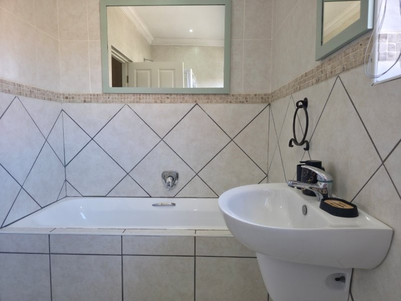 3 Bedroom Property for Sale in Jeffreys Bay Central Eastern Cape
